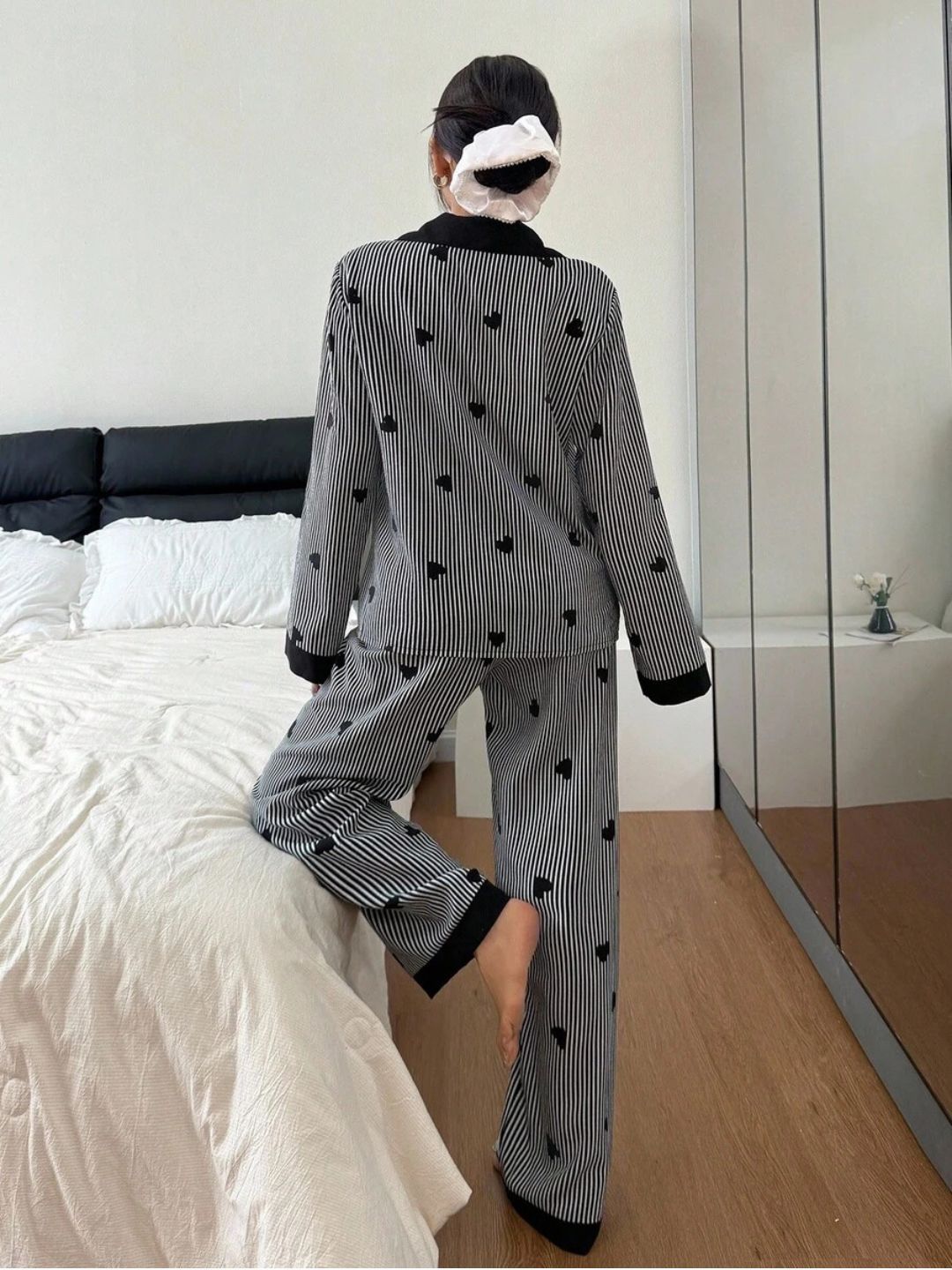 11016-Women Striped Heart Print Comfortable Shirt & Pyjama Nightwear Set